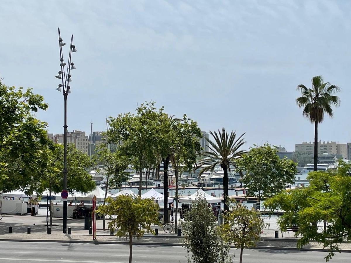 ホテル Som Nit Port Vell バルセロナ エクステリア 写真